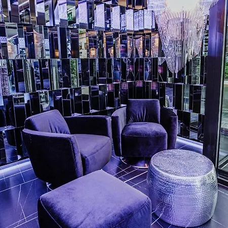 ホテル The Place Boutique & Design