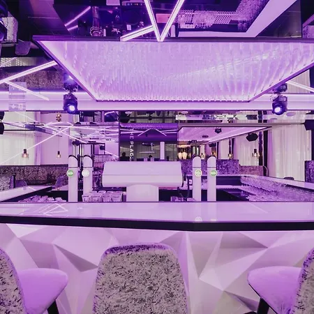 The Place Boutique & Design *