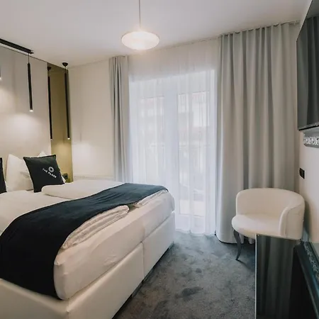 Hotel The Place Boutique & Design