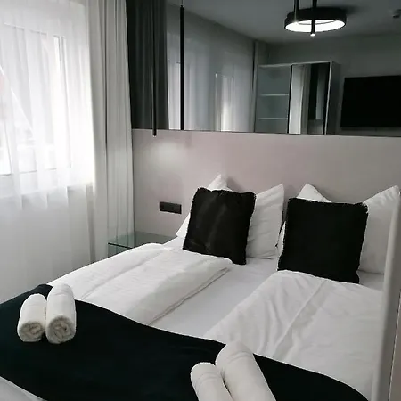 Hotel The Place Boutique & Design *