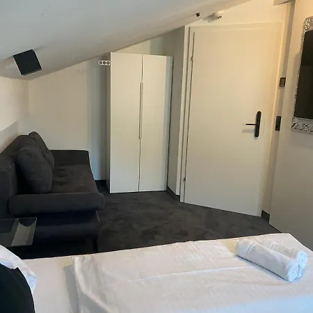 Hotel The Place Boutique & Design *