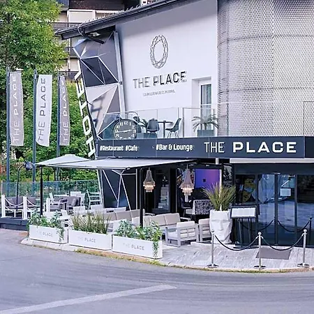 Hotel The Place Boutique & Design